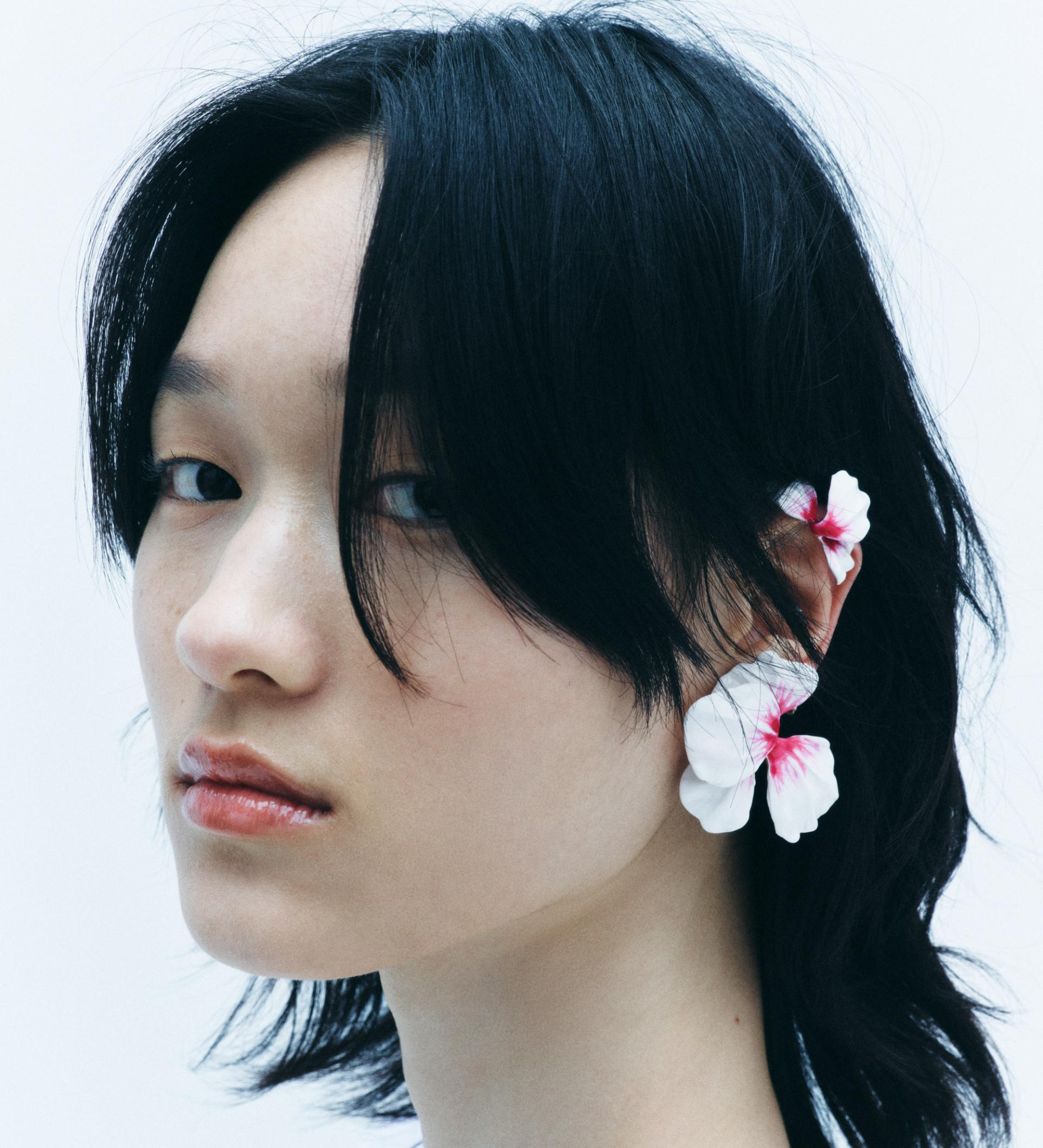 Elegant Flower Ear Cuff